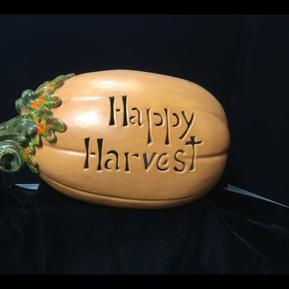 HAPPY HARVEST PUMPKIN . PAINTED -